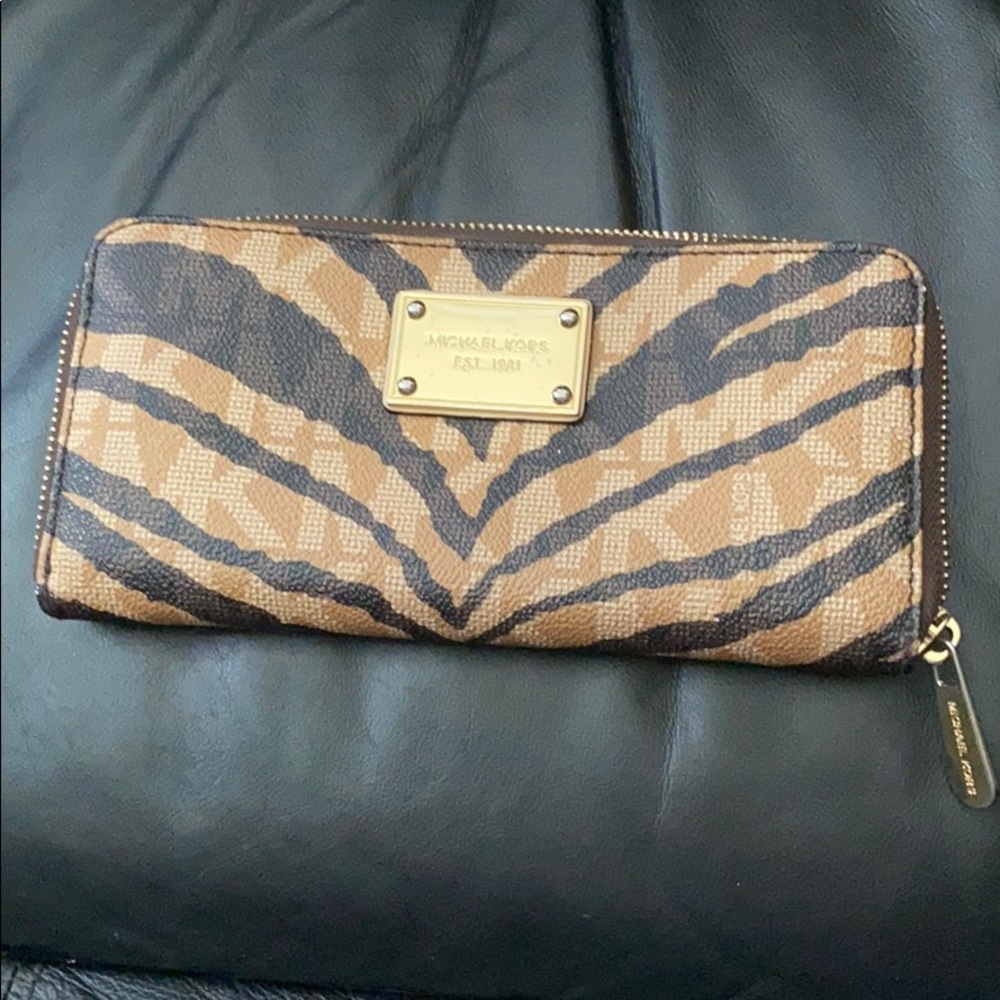 Michael Kors wallet